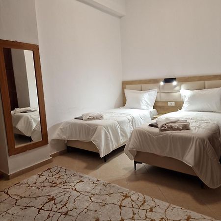 Apartment Antigona Gjirokaster Exterior photo