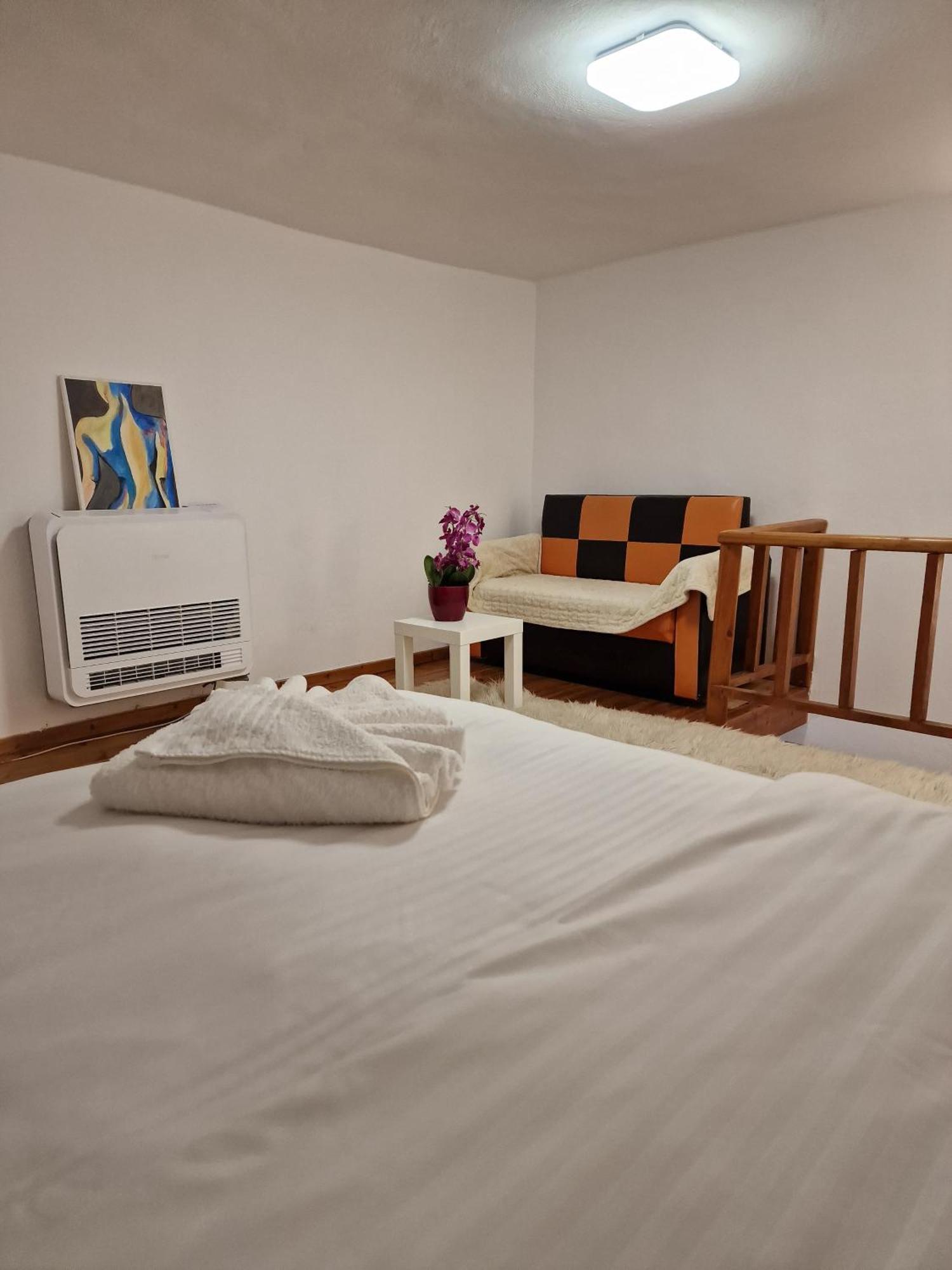 Apartment Antigona Gjirokaster Exterior photo