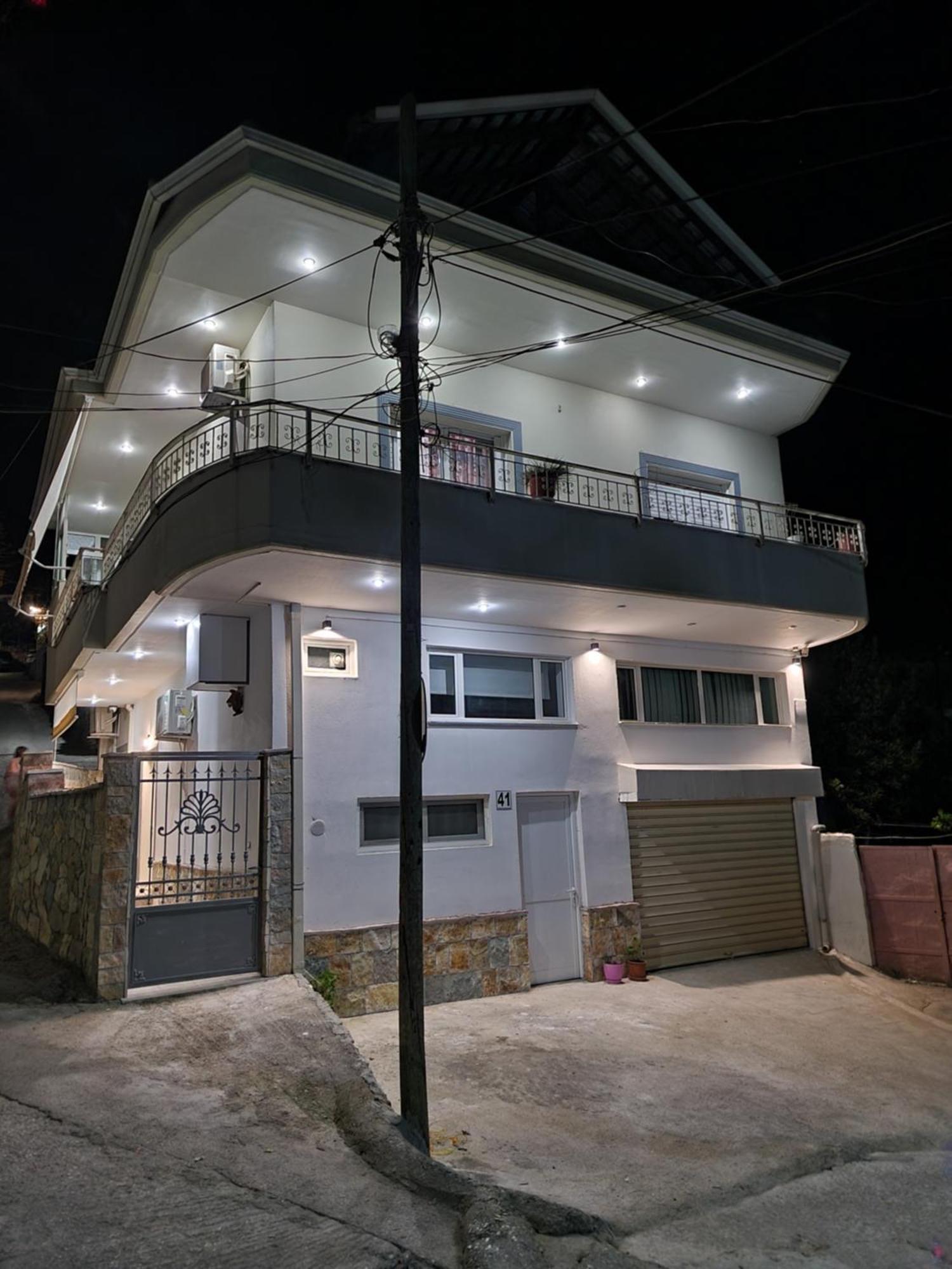 Apartment Antigona Gjirokaster Exterior photo