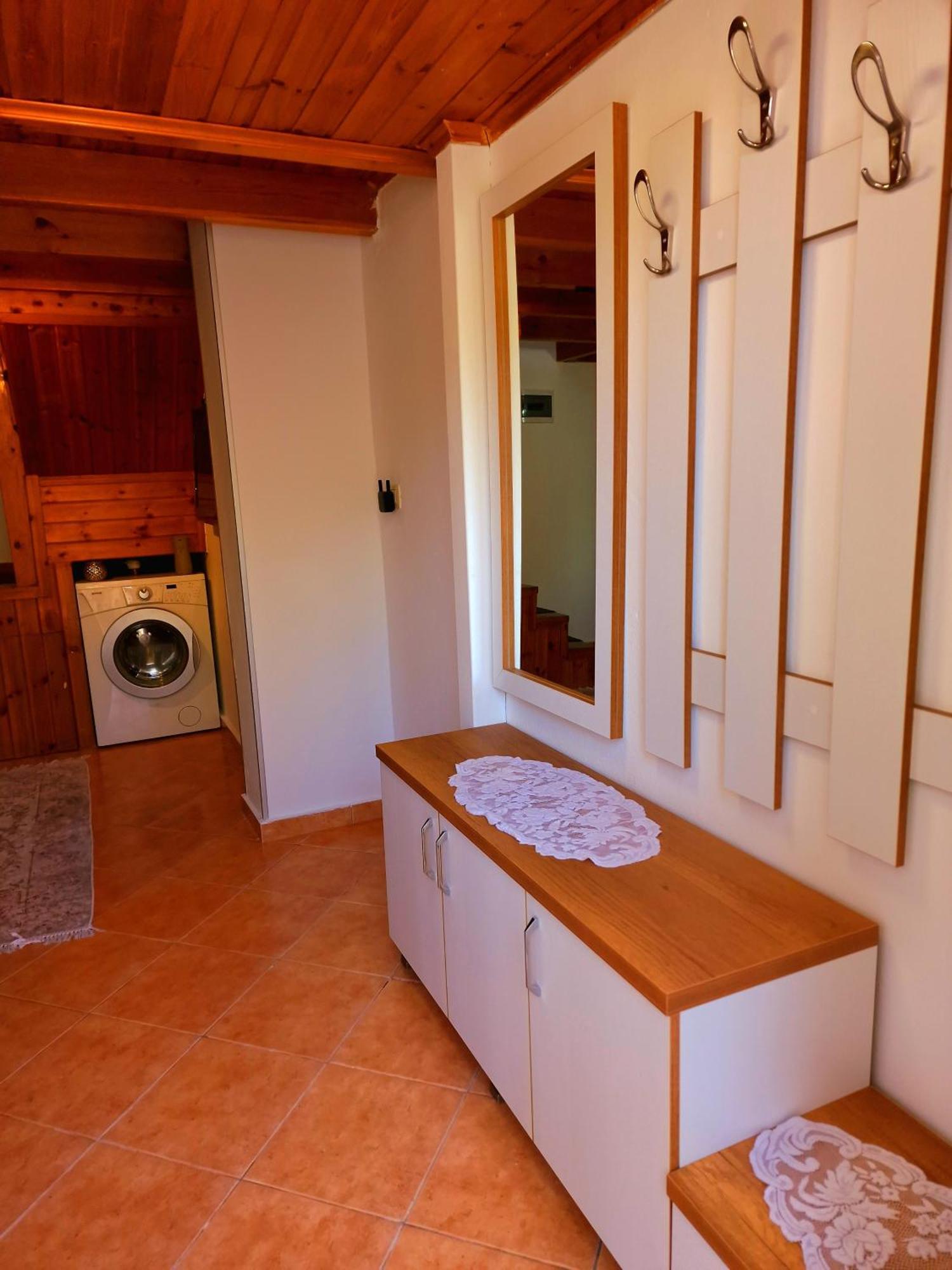 Apartment Antigona Gjirokaster Exterior photo