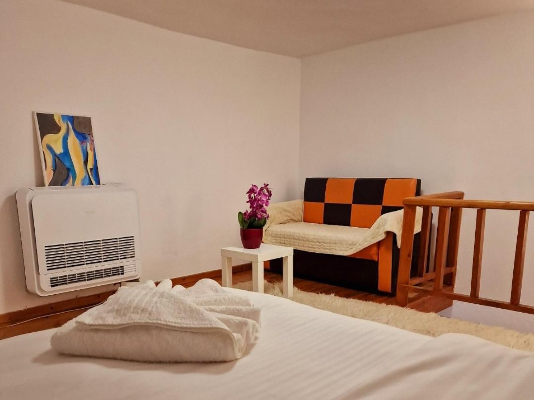Apartment Antigona Gjirokaster Exterior photo