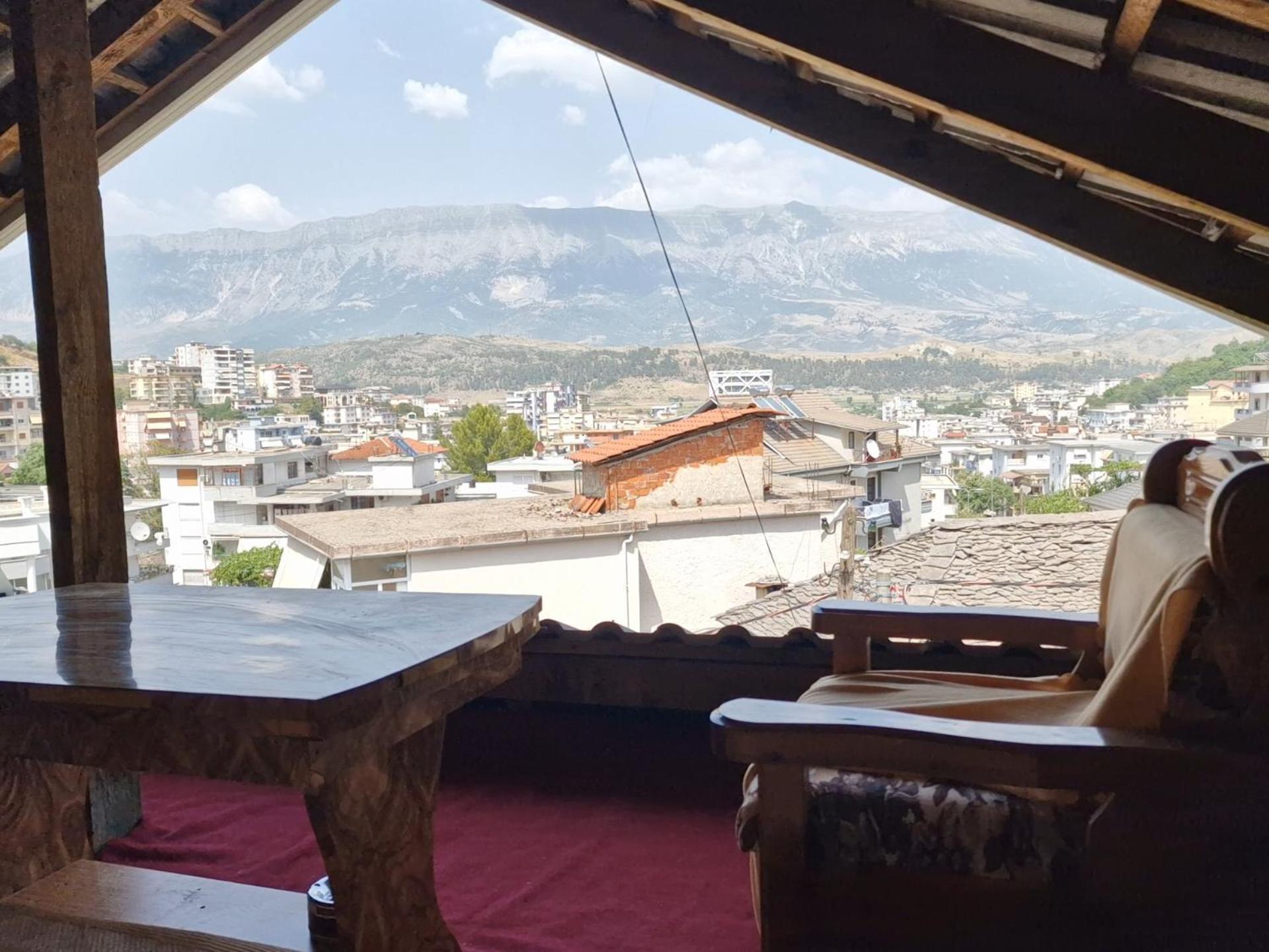 Apartment Antigona Gjirokaster Exterior photo